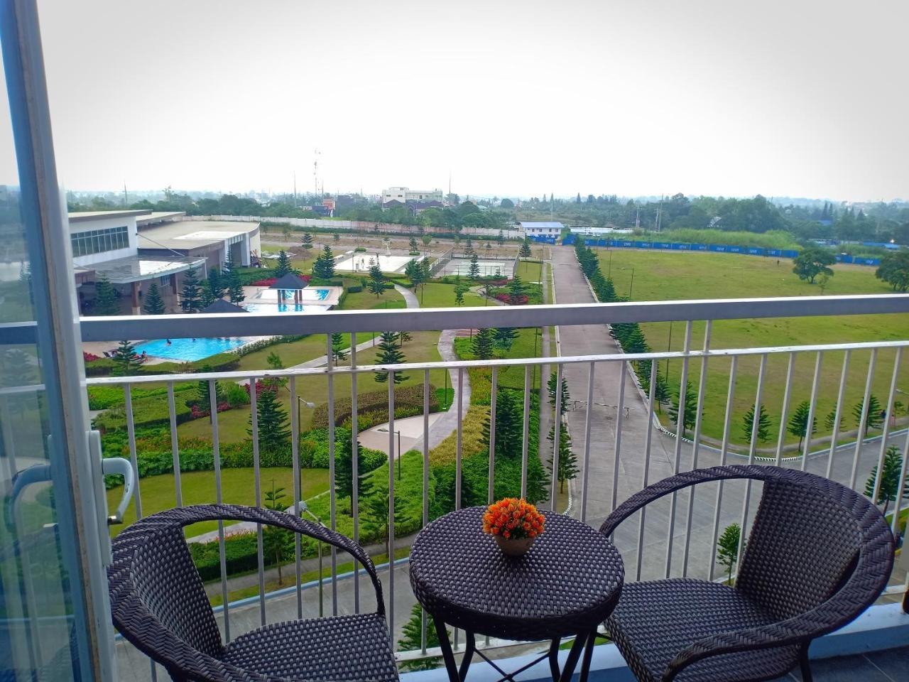 Tagaytay Wind Residences Tagaytay City Exterior photo